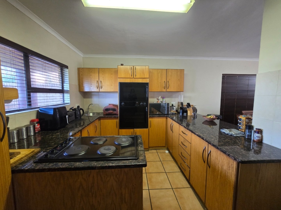 3 Bedroom Property for Sale in Heuwelsig Free State